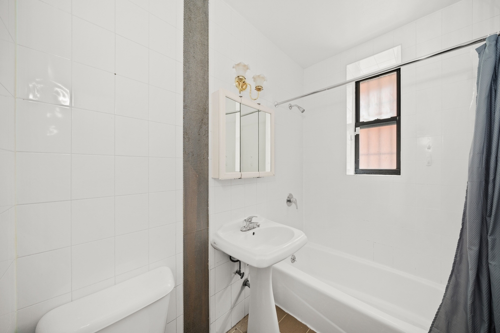 215 West 101st Street - Photo 4