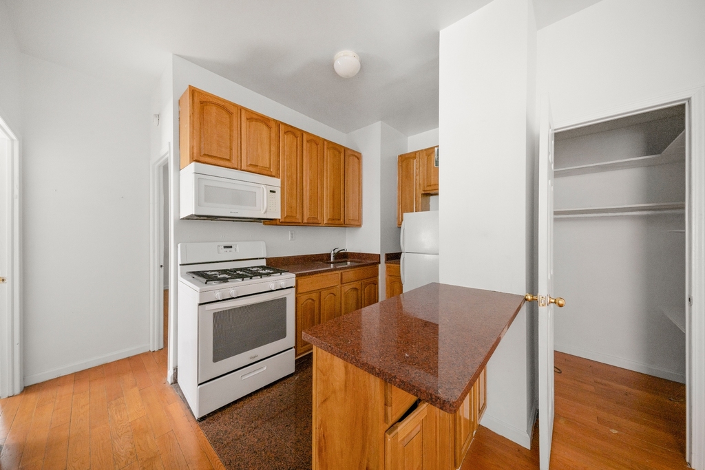 215 West 101st Street - Photo 5