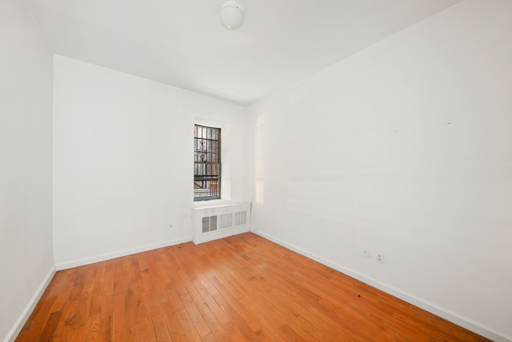 215 West 101st Street - Photo 6