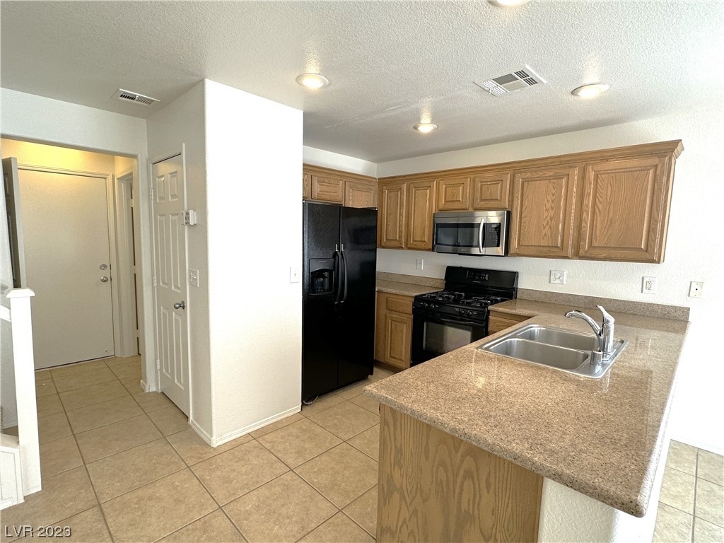 544 Albacate Street - Photo 4