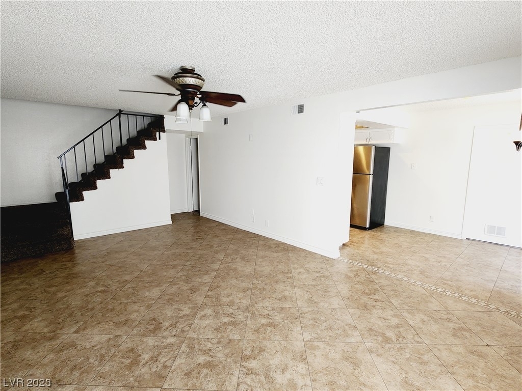 6913 Round Tree Drive - Photo 12