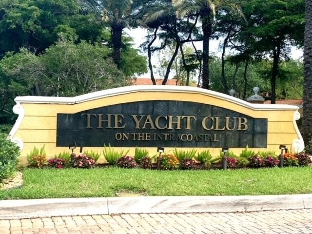 157 Yacht Club Way - Photo 19