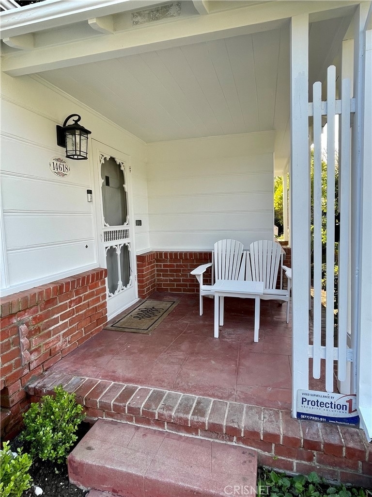 14618 Killion Street - Photo 17