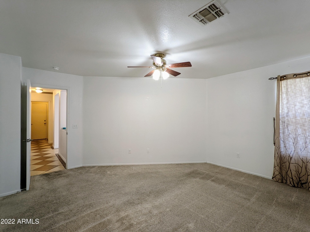 10618 W Daley Lane - Photo 27