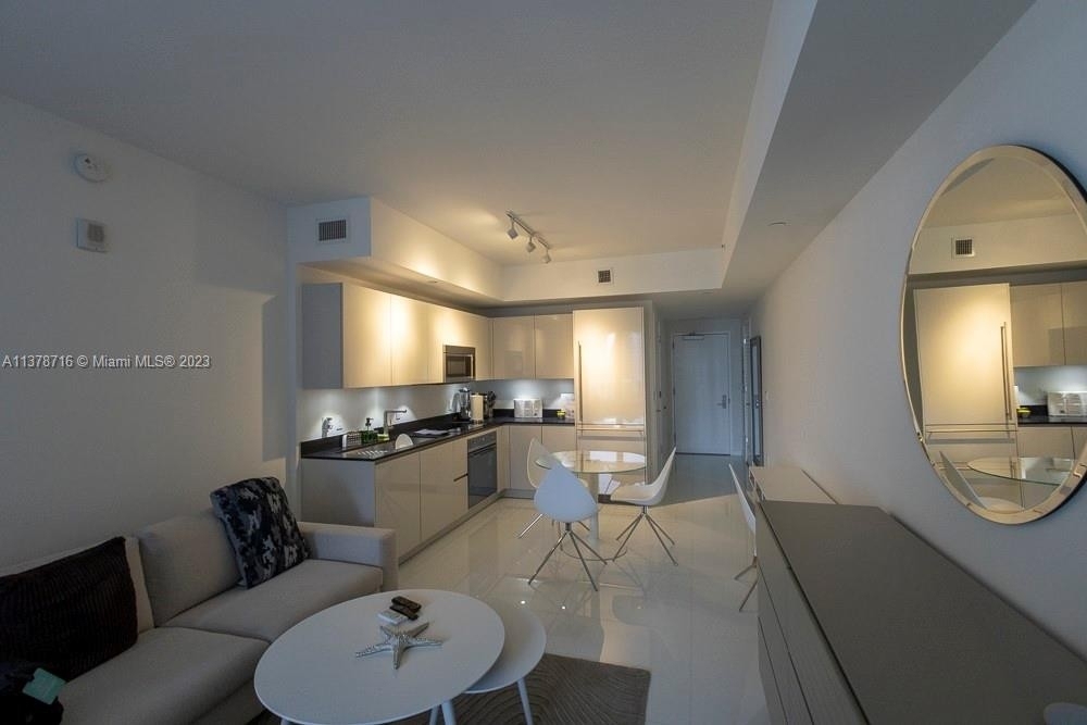 1010 Brickell Ave - Photo 6