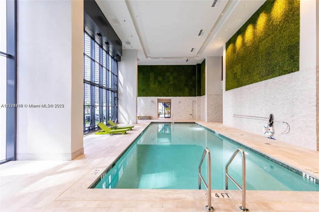 1010 Brickell Ave - Photo 25