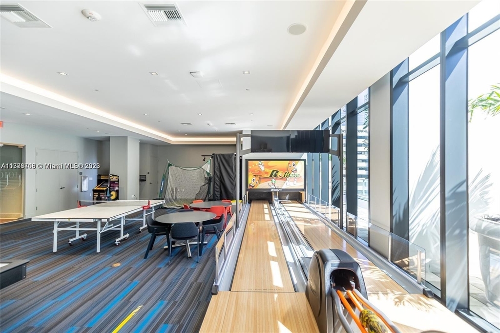 1010 Brickell Ave - Photo 21