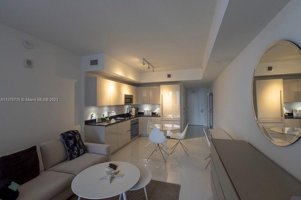 1010 Brickell Ave - Photo 5