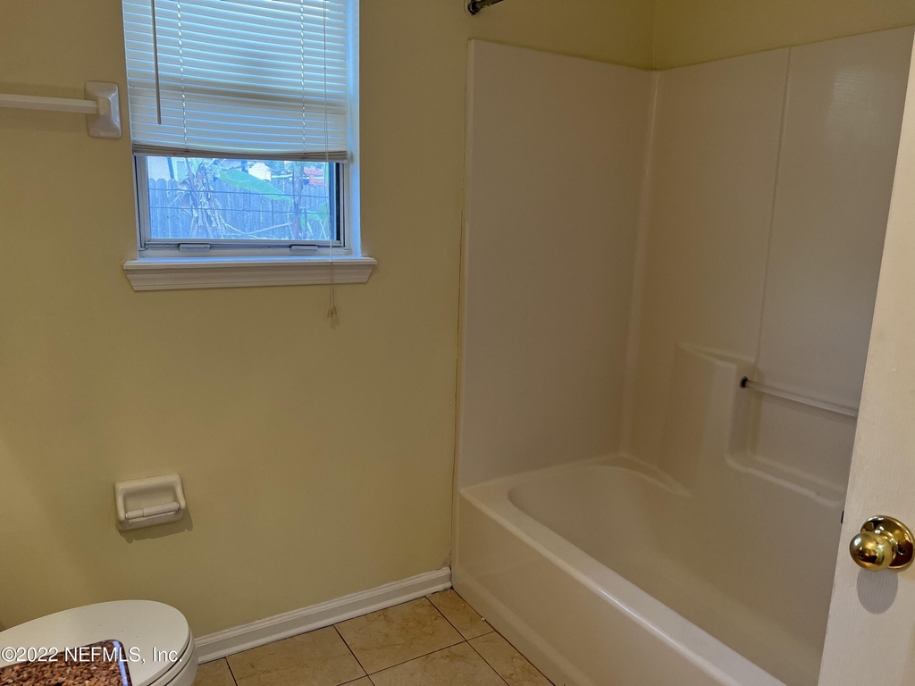 12162 Millford Ln - Photo 21