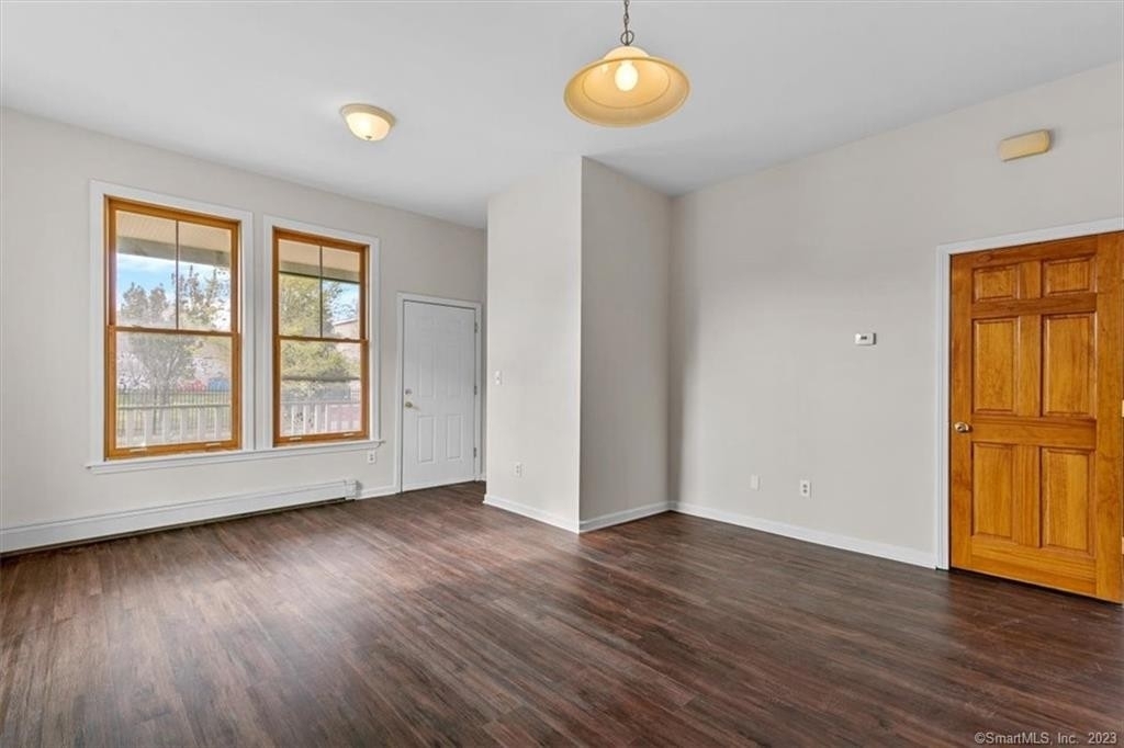 101 Barnum Avenue - Photo 1