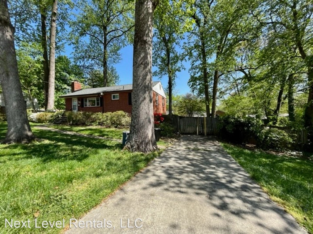 3700 Woodridge Ave - Photo 1