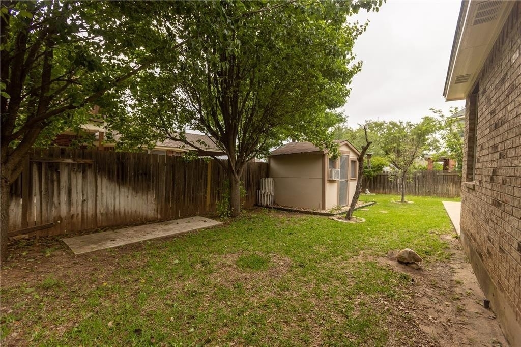 2315  Wheaton Trl - Photo 32