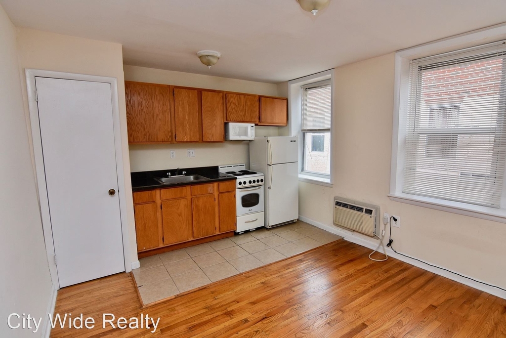 3412 Spring Garden Street - Photo 4