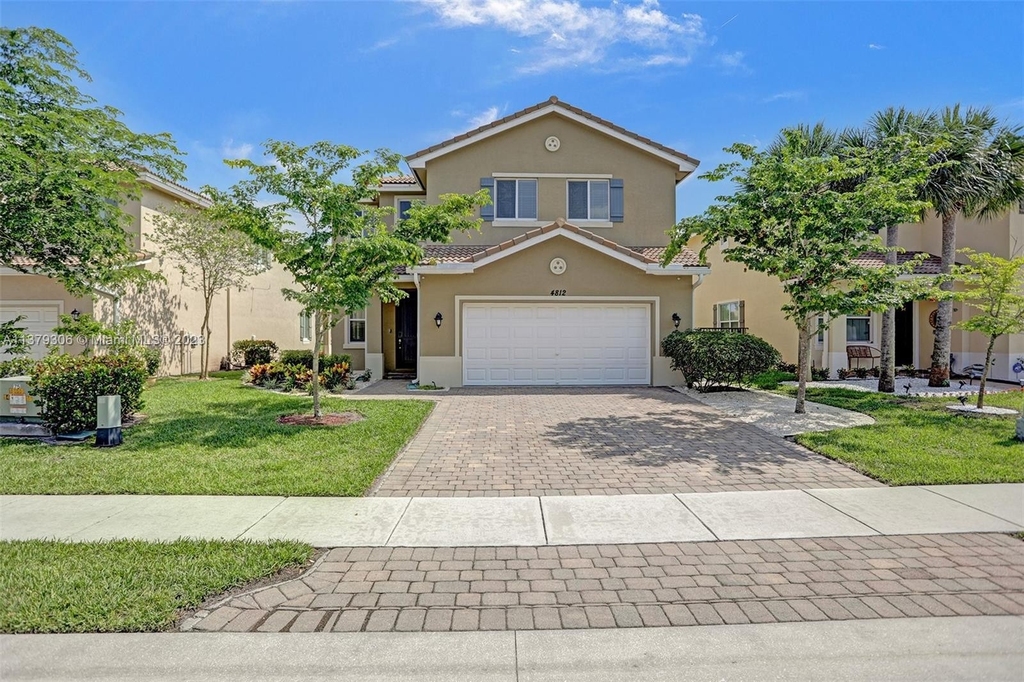 4812 Foxtail Palm Ct - Photo 10