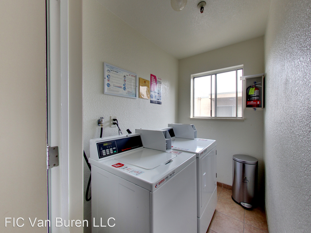 378 Van Buren Ave - Photo 11