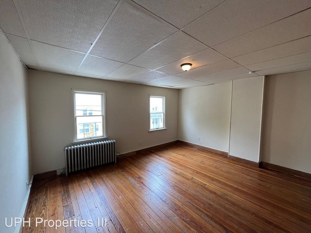 310 Lafayette St - Photo 18