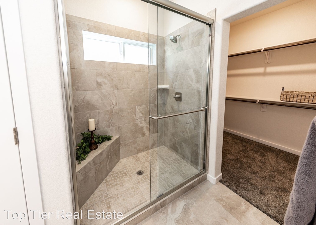 5683 Villa Lorenzo Dr - Photo 30