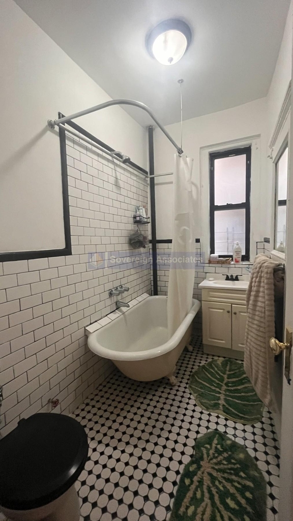 867 West 181st Street - Photo 3