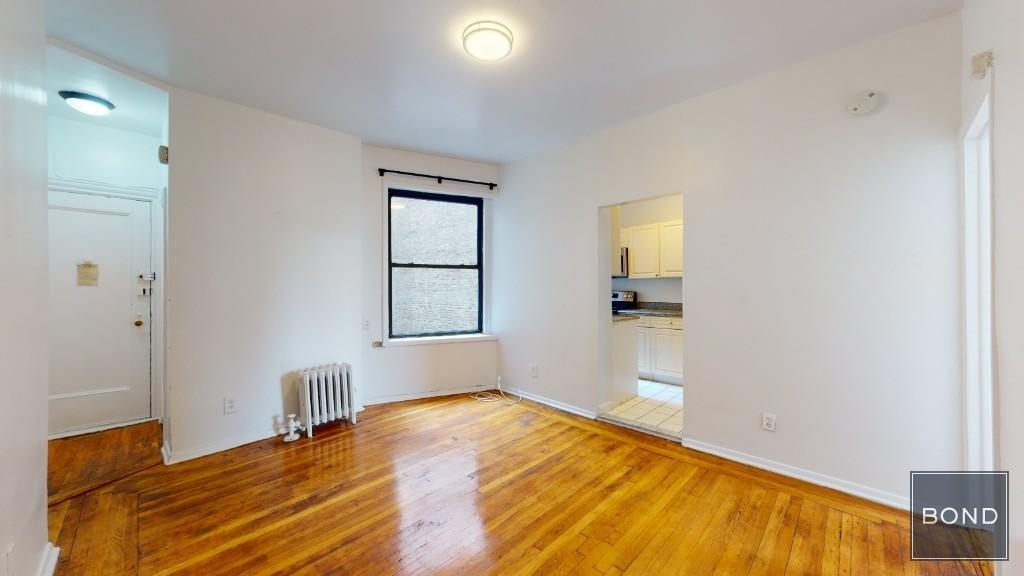 78 West 11th Street - Photo 0