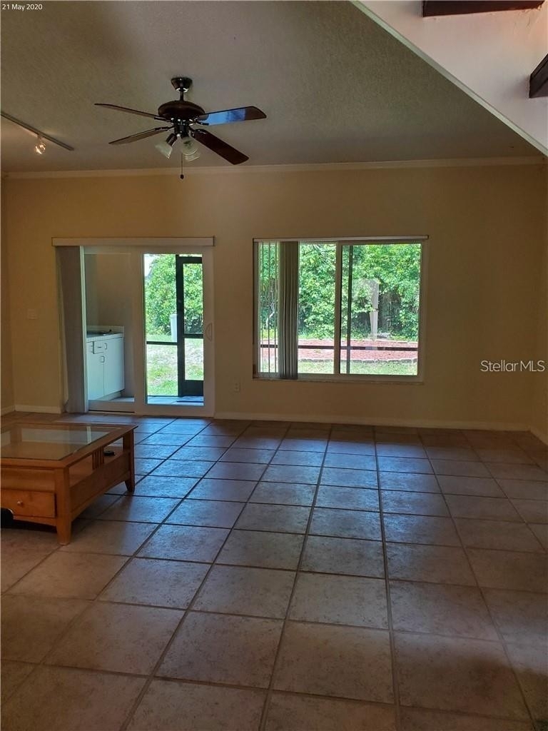 3460 Countryside Boulevard - Photo 10