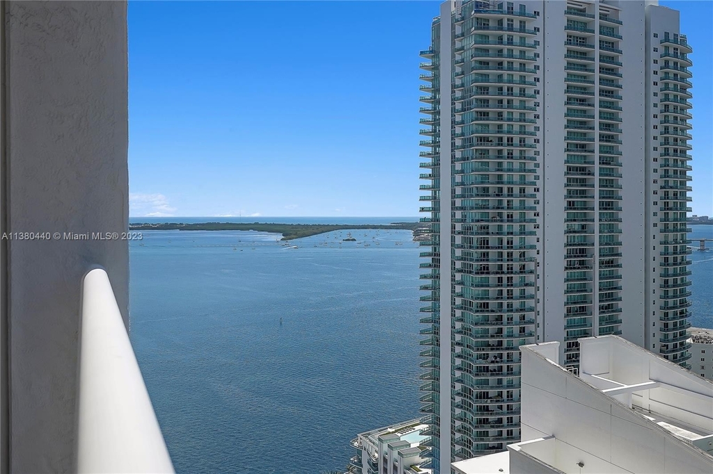 1200 Brickell Bay Dr - Photo 20