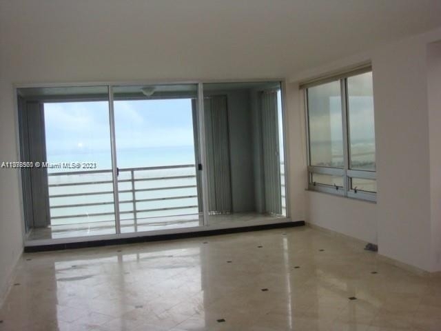 1541 Brickell Ave - Photo 3