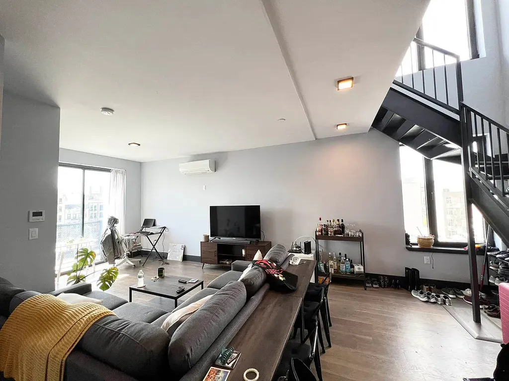 475 Grand Street - Photo 0