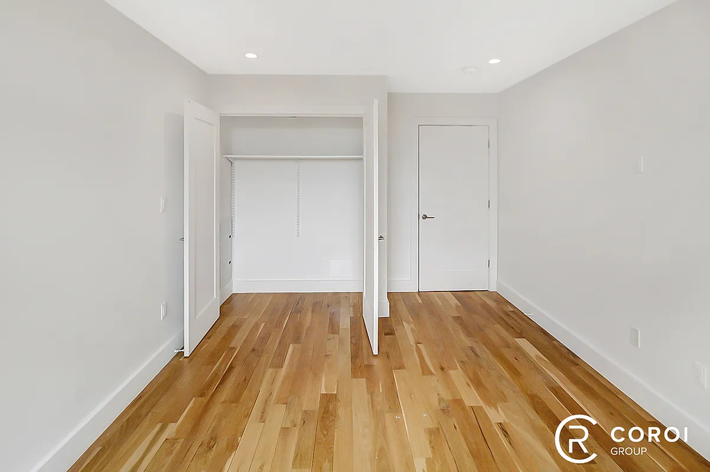 819 Lexington Avenue - Photo 8