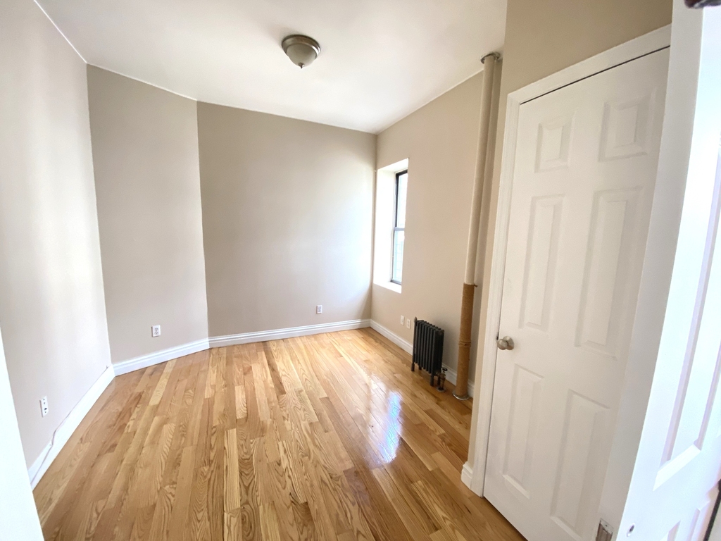 568 West 125th Street - Photo 5