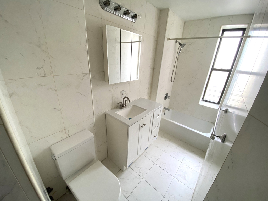 568 West 125th Street - Photo 6