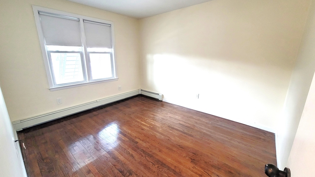 170-20 Lithonia Avenue - Photo 9