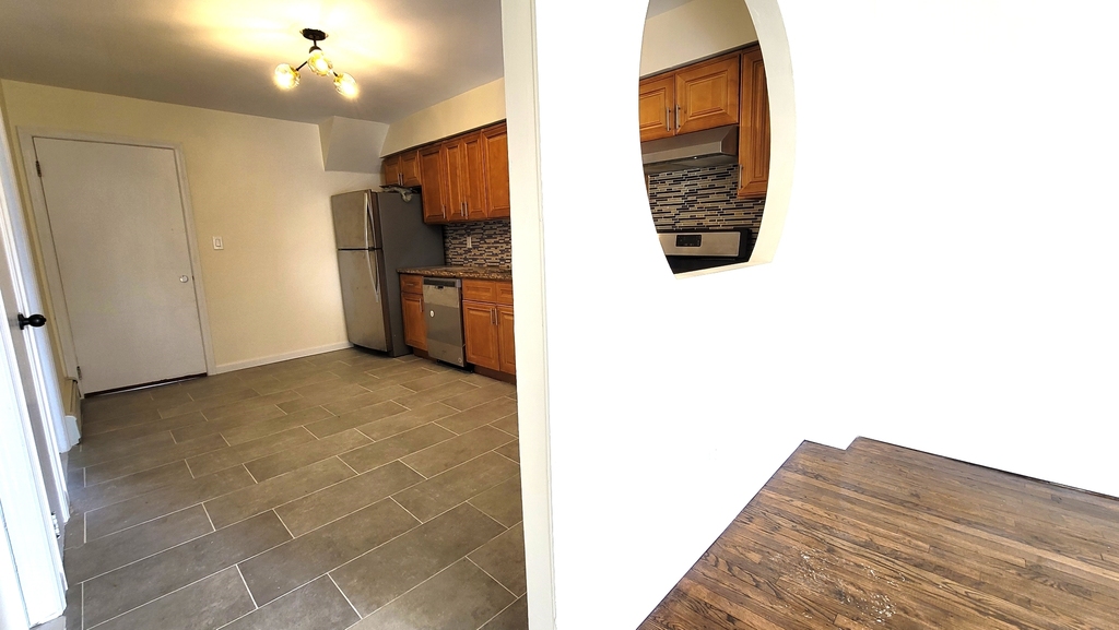 170-20 Lithonia Avenue - Photo 4