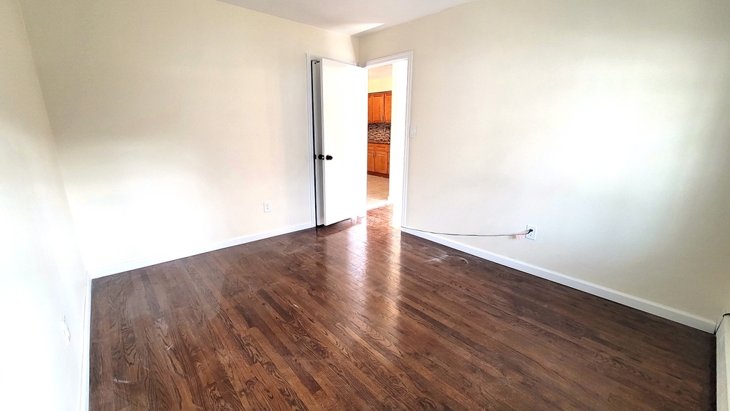 170-20 Lithonia Avenue - Photo 11