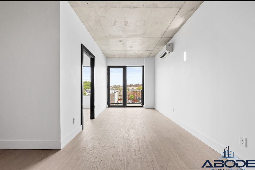 458 East 25th Street - Photo 1