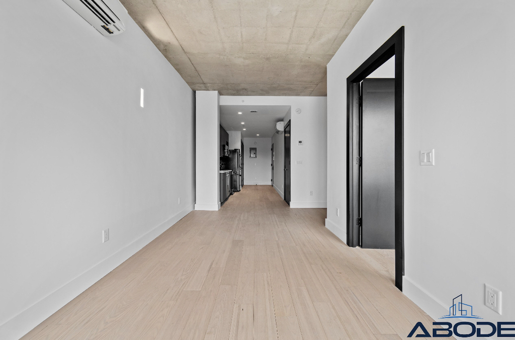 458 East 25th Street - Photo 2