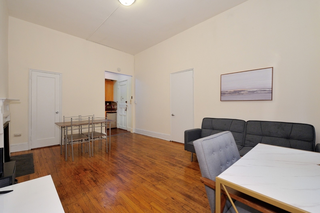 120 East 39th Street - Photo 2