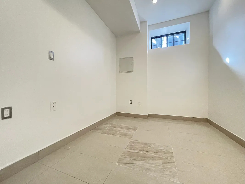 753 Lexington Avenue - Photo 7