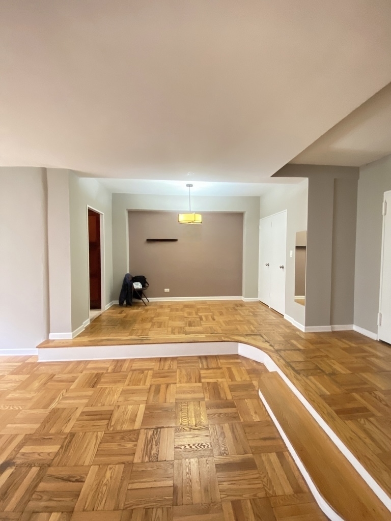 98-51 64th Avenue - Photo 7