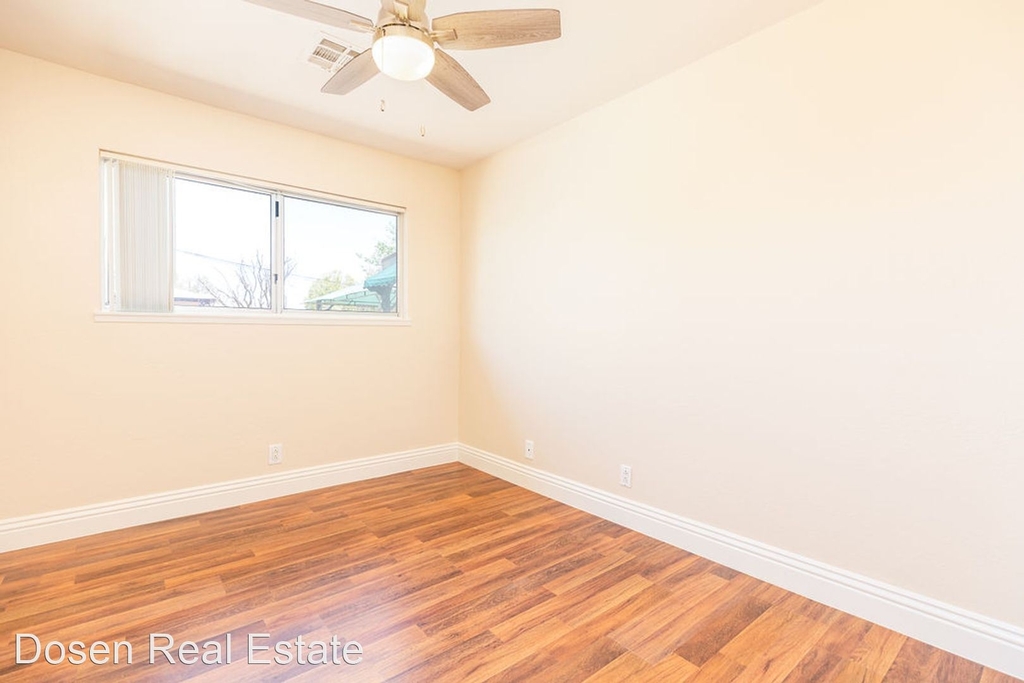 1132 W Langley Ave - Photo 10