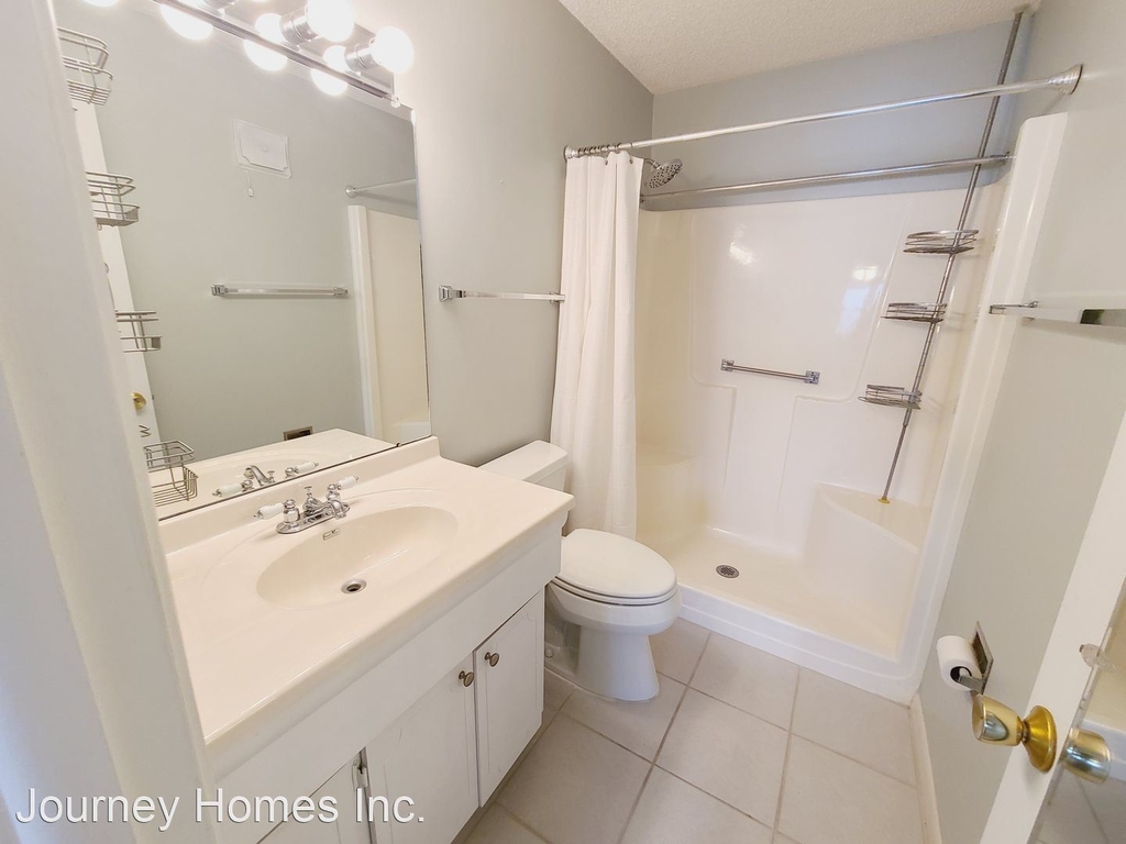 5521 80th Street North, Unit #311 - Photo 37