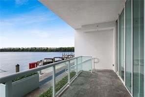 400 Sunny Isles Blvd Apt 102 - Photo 6