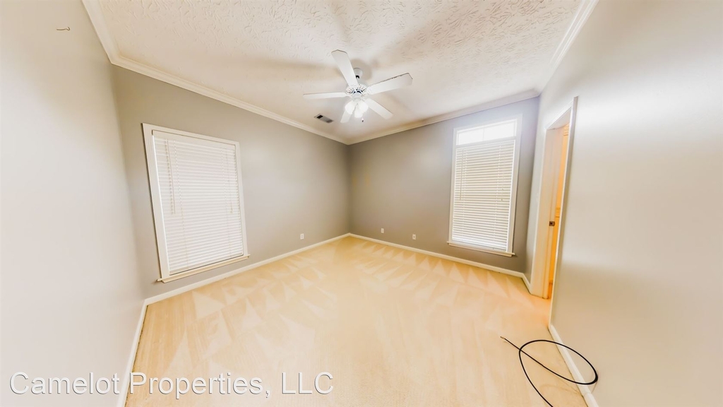 1691 Twelve Oaks Lane - Photo 15