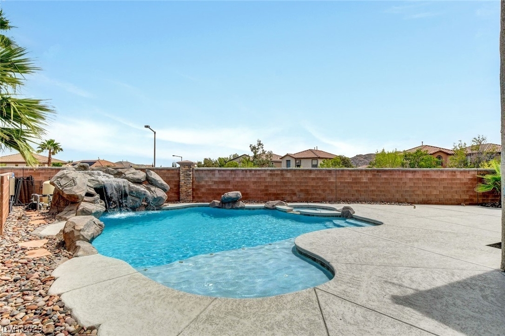 11605 Grotta Azzurra Avenue - Photo 43