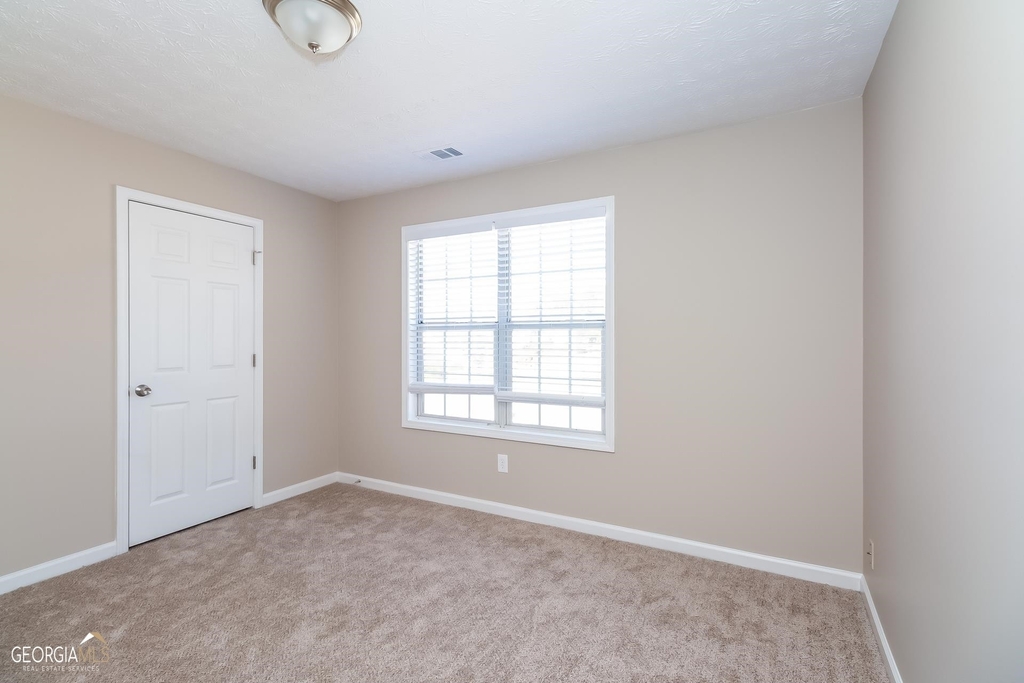 526 Madeline Rose Court - Photo 12