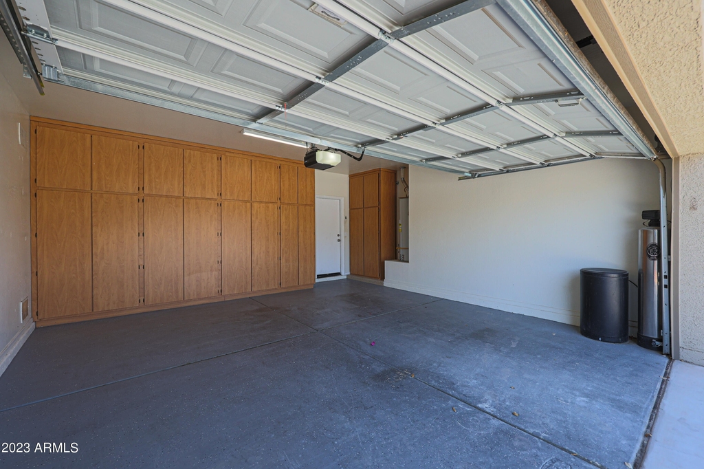 11863 W Alvarado Road - Photo 43