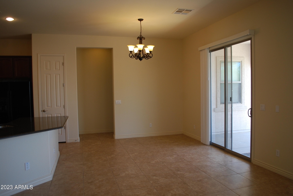 13673 S 175th Drive - Photo 5