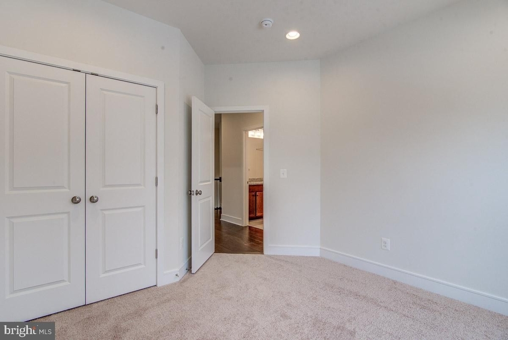 25429 Reed Orchard Terrace - Photo 35