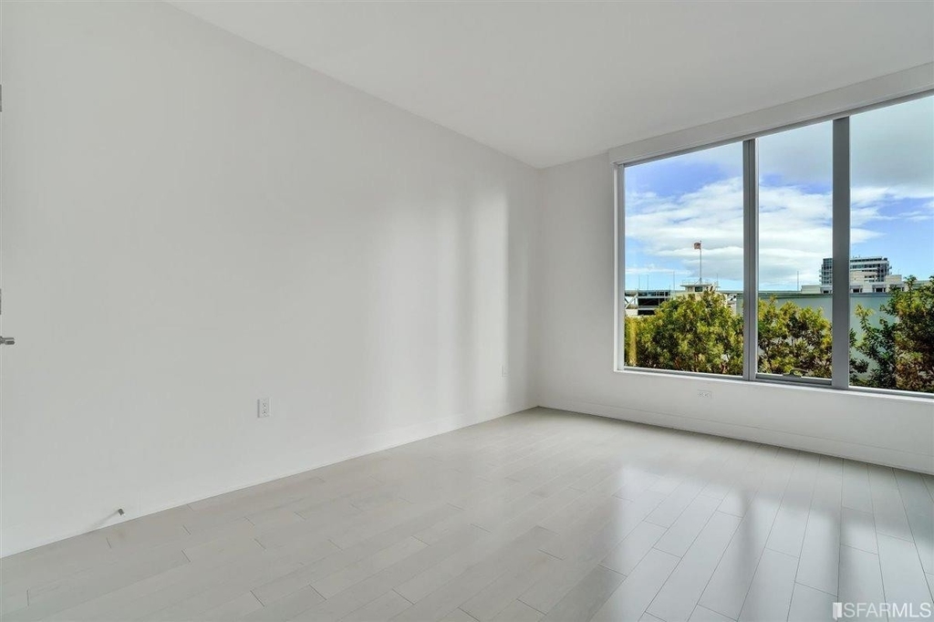 201 Folsom Street - Photo 13