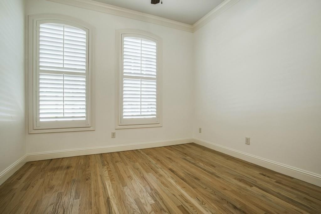 3640 Asbury Street - Photo 2