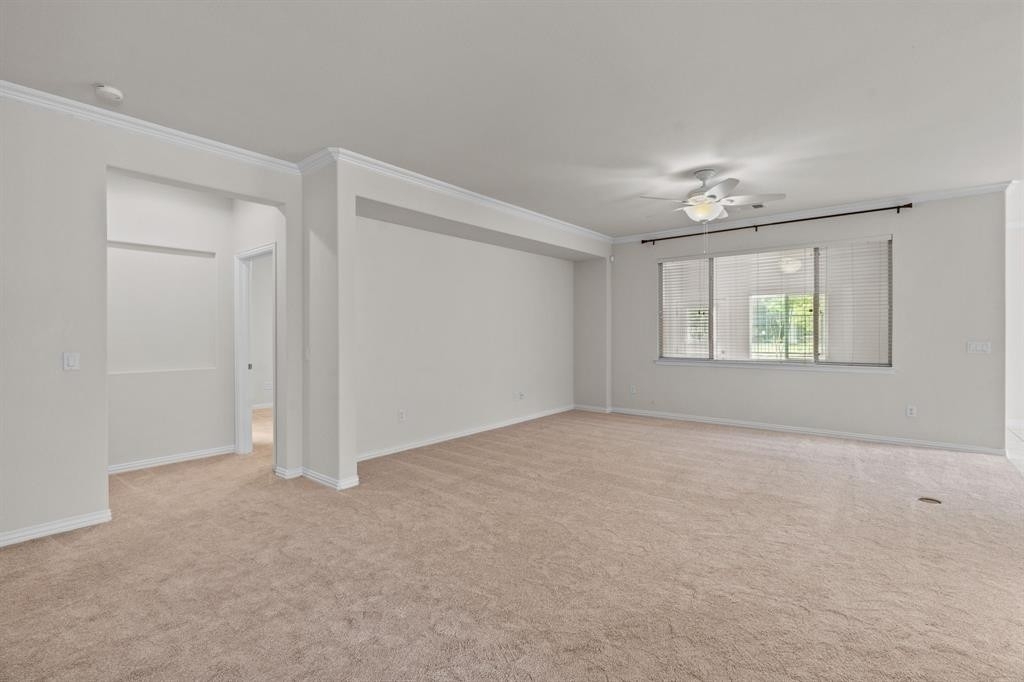 9701 Teakwood Avenue - Photo 3